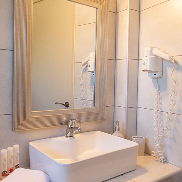 Helen Beach Hotel Poros