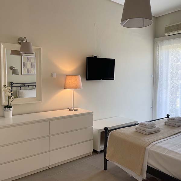 Helen Beach Hotel Poros